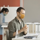 Come gestire correttamente in azienda la positività o la sospetta positività al Covid-19 da parte di un collaboratore?
